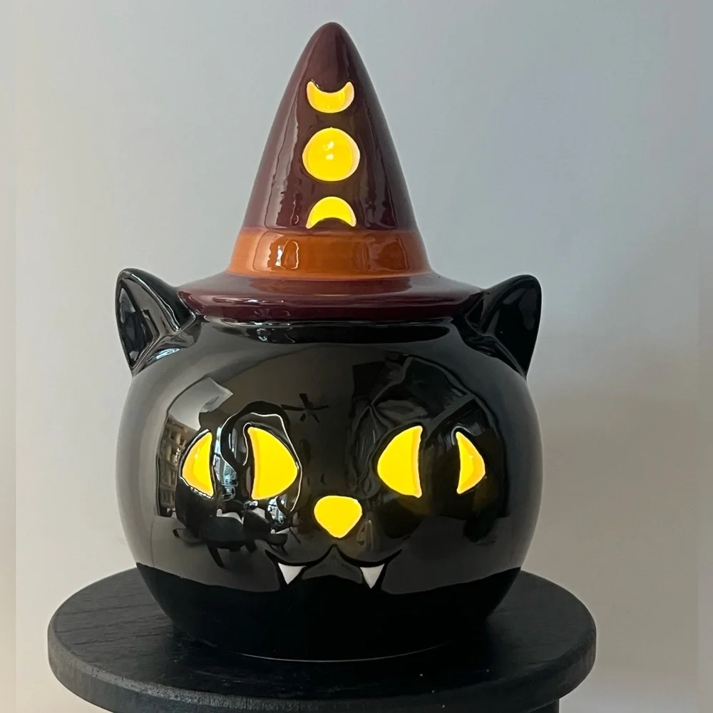 Target 🎯 Halloween Light Up Ceramic Witch Cat